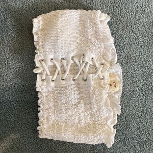 Cropped white bandeau